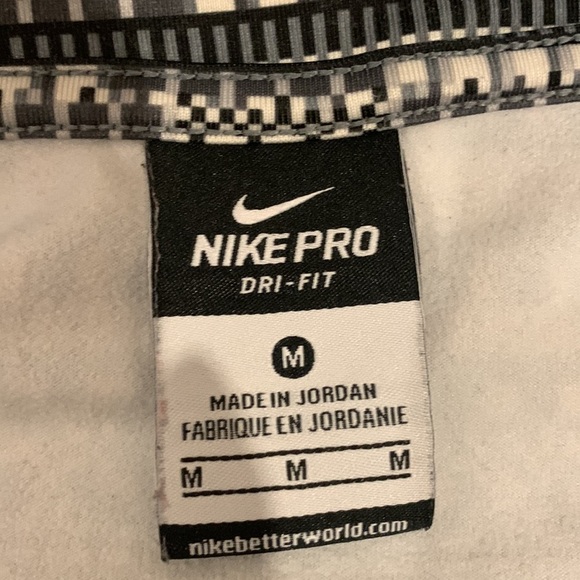 Women's Nike Pro Dry Fit Half Zip Pull Over - Grey and Black - Size Medium - Picture 2 of 10